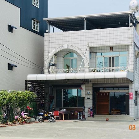 Fu Courtyard Homestay Chiayi Exterior foto